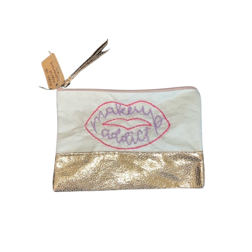 Gold and Cream Makeup Pouch​